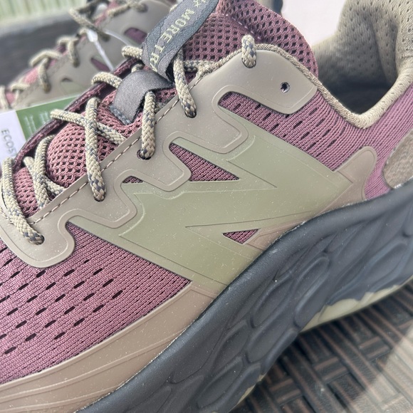 New Balance Fresh Foam X More Trail v3 Dark Camo Licorice NIB 8.5 - Picture 8 of 14